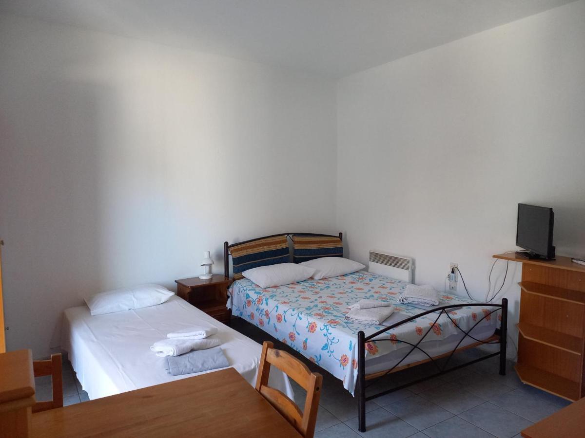 Apartment Kasperakos مدينة سكياثوس المظهر الخارجي الصورة